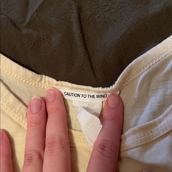 2 for 15$// Light Yellow t-shirt - Picture 2 of 3